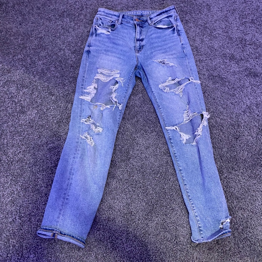 American Eagle Stretch Mom jeans SIZE 6